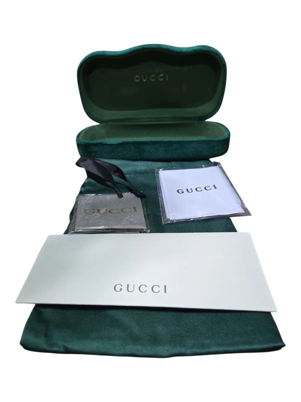 Gucci Green Velvet Sunglasses Pouch & Case Set
